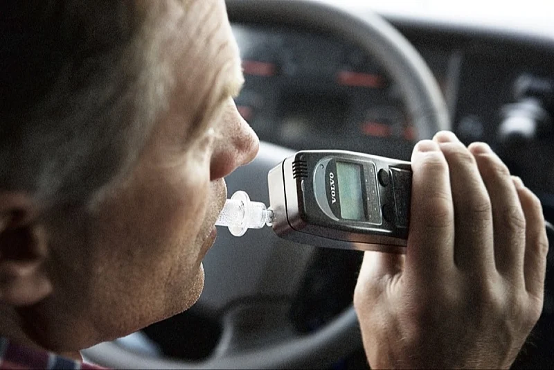 Hoćete li moći voziti ako pijete? Alkotest uskoro obavezan u svim novim automobilima!